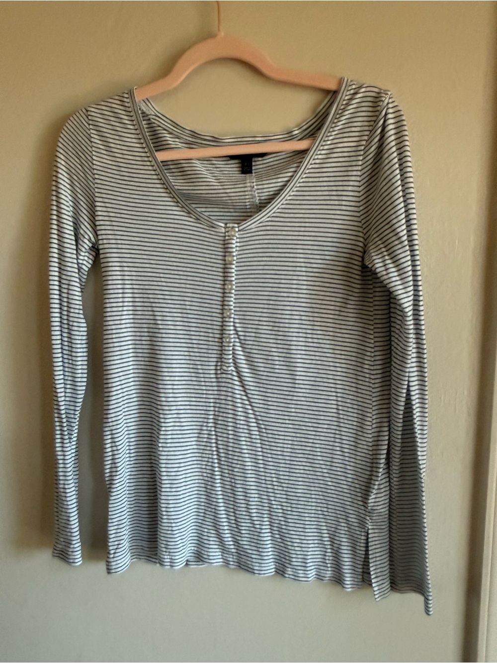 Banana Republic Striped Scoop Neck Henley Top XS